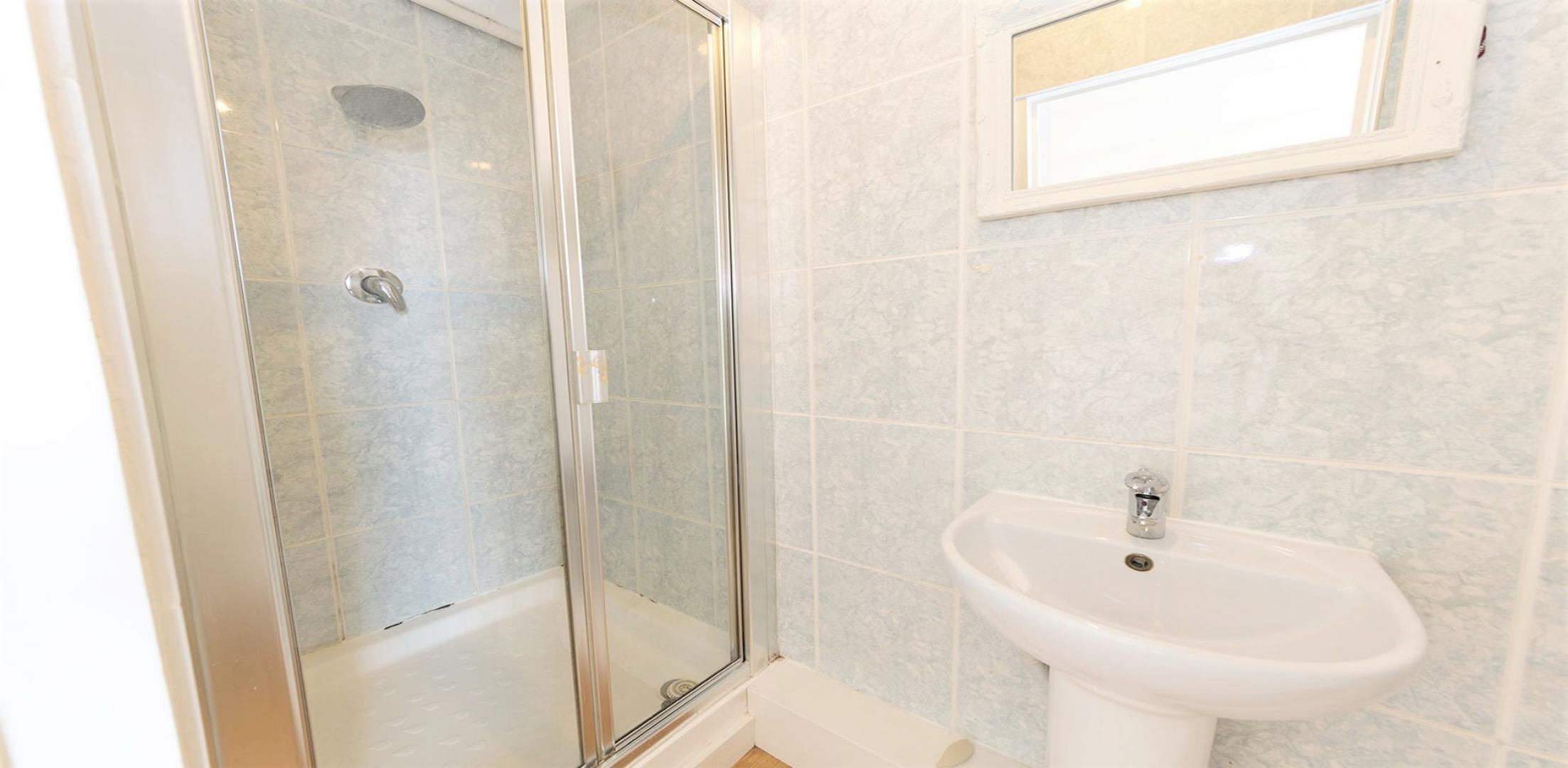 Modern Apartment Dunrobin Court, Hampstead